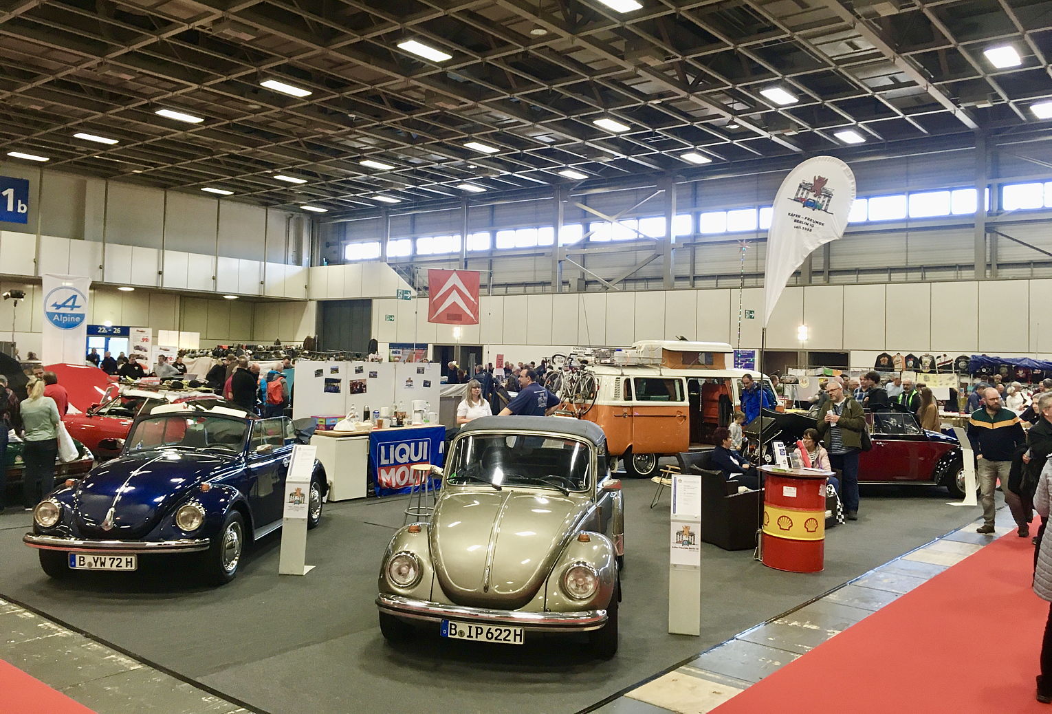 2019-11-motorworld-classics